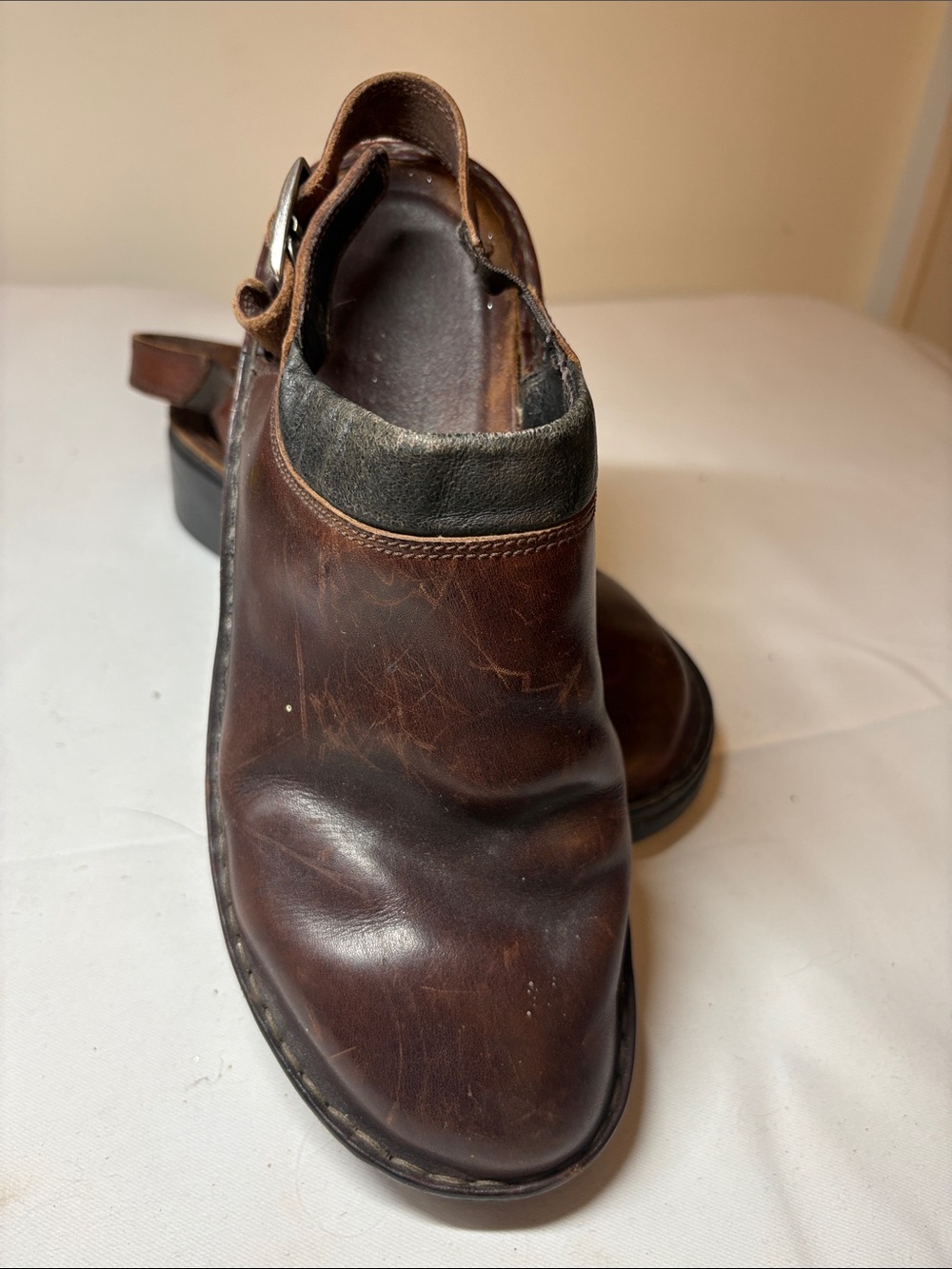Naot Brown Leather Heel Strap Slip-On Clogs Size 39
